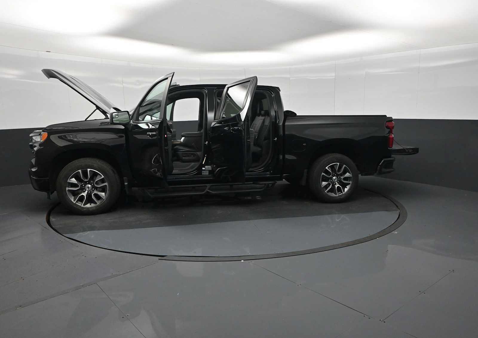 Used 2023 Chevrolet Silverado 1500 RST AWD/4WD image 61