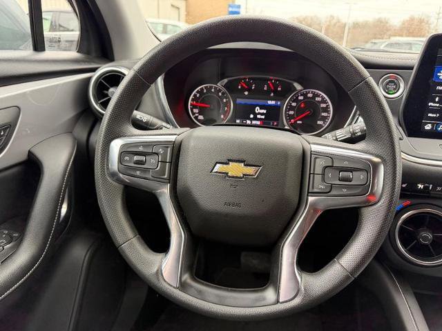 Used 2025 Chevrolet Blazer LT image 12