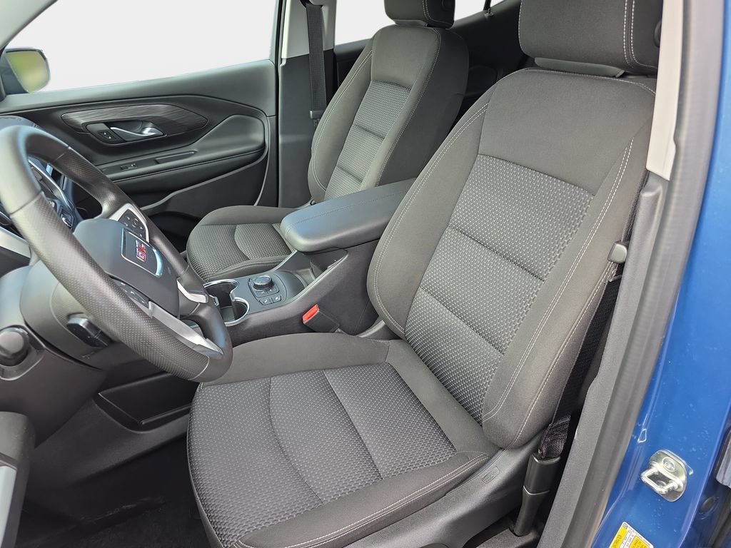 Used 2024 GMC Terrain SLE w/ Driver Convenience Package AWD/4WD image 12
