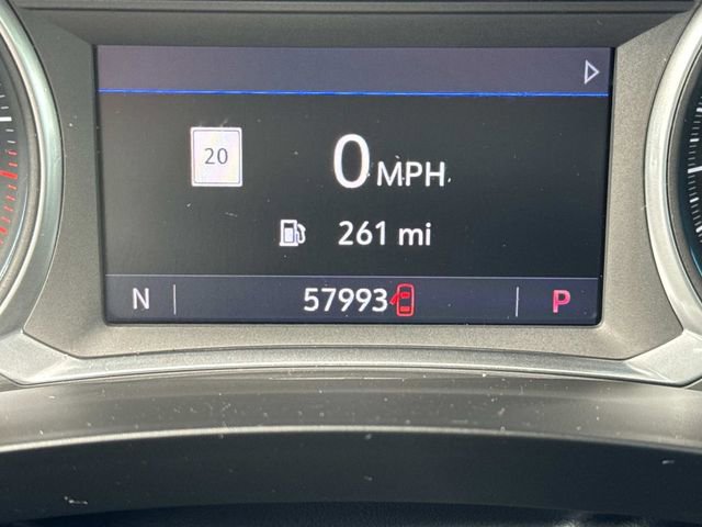 Used 2021 Chevrolet Traverse Premier image 2