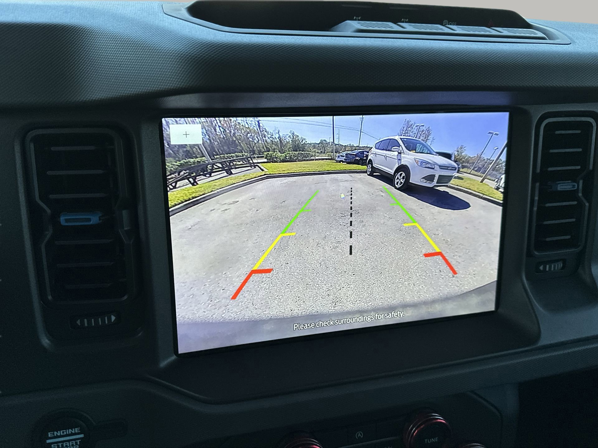 Certified 2024 Ford Bronco Black Diamond image 55