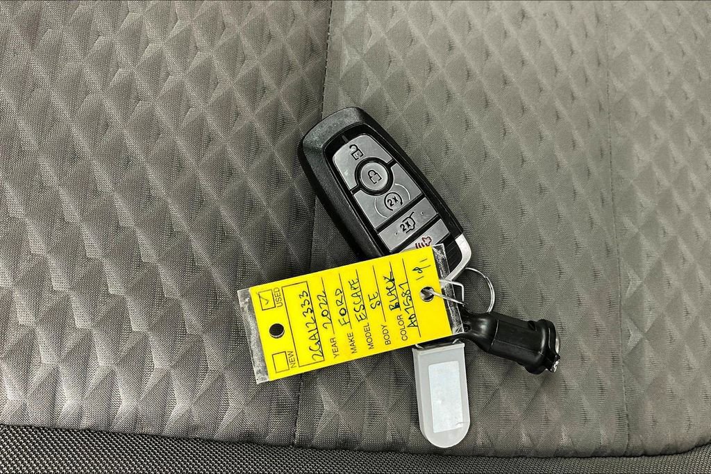 Certified 2022 Ford Escape SE w/ Convenience Package image 13
