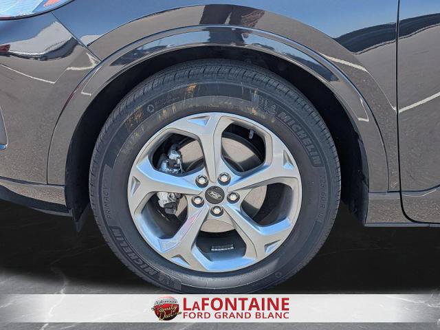 Certified 2024 Ford Escape ST-Line Select w/ Tech Pack #2 AWD/4WD image 33