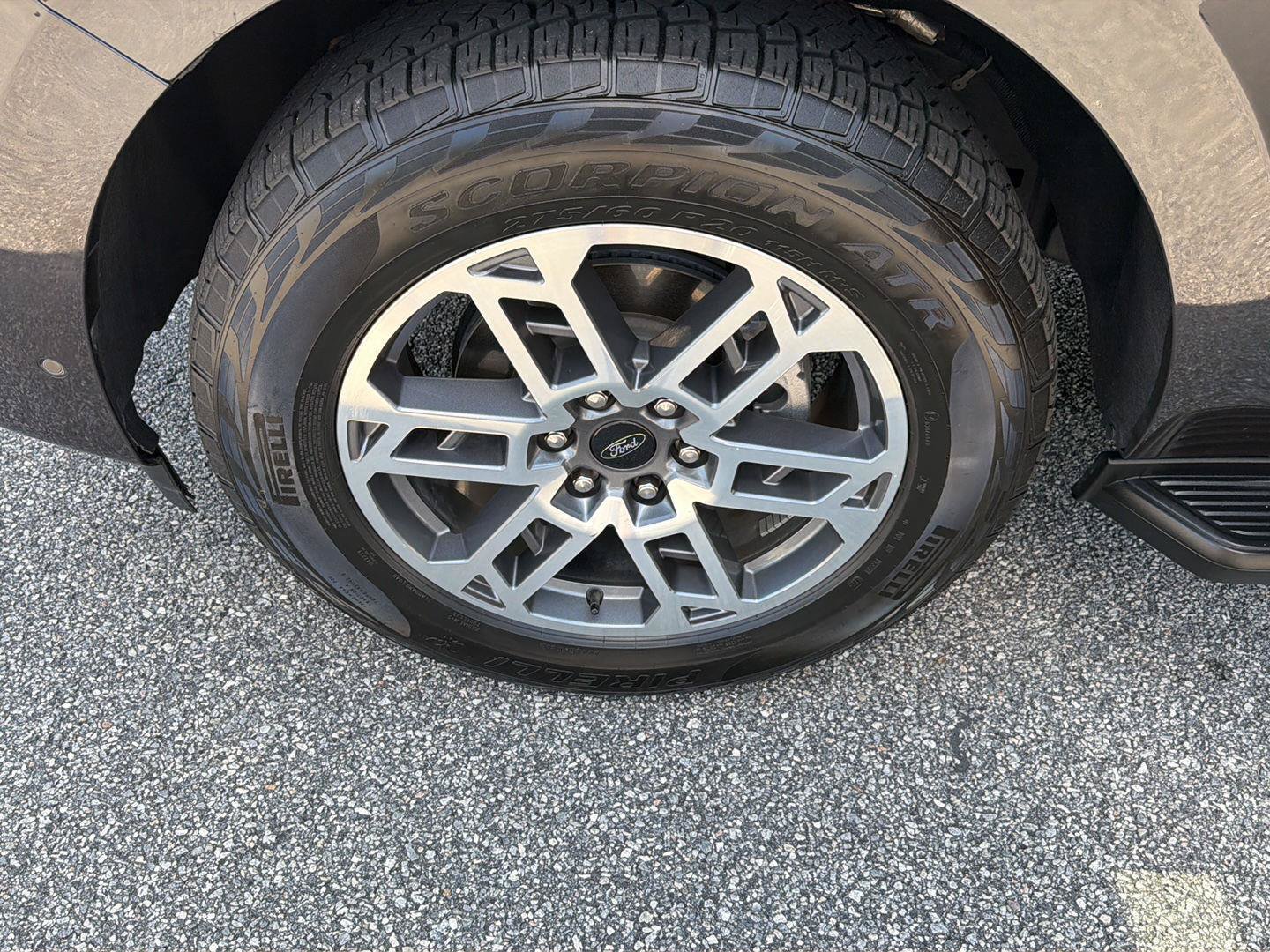 Certified 2025 Ford Expedition Active AWD/4WD image 42
