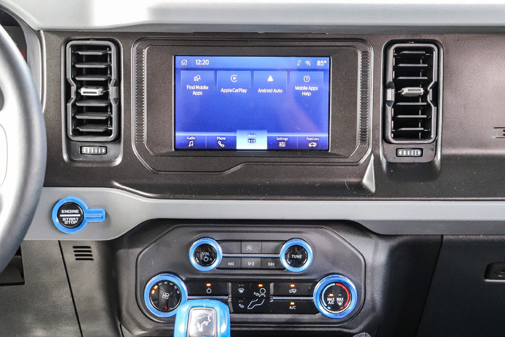 Certified 2023 Ford Bronco Big Bend w/ Sasquatch Package AWD/4WD image 18