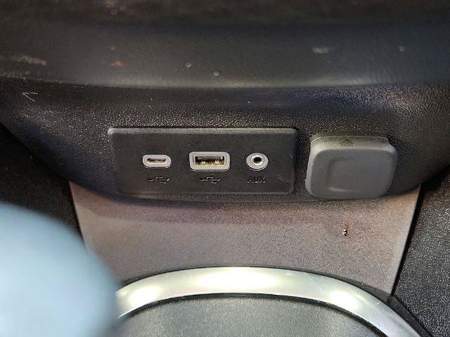 Used 2022 Chevrolet Malibu LT FWD image 29