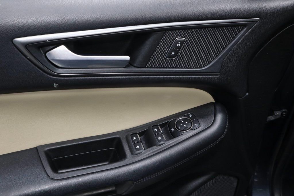 Certified 2022 Ford Edge SE image 23