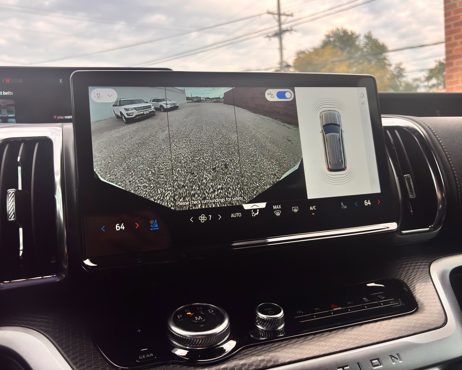 Certified 2025 Ford Expedition Platinum w/ Stealth Appearance Package image 57