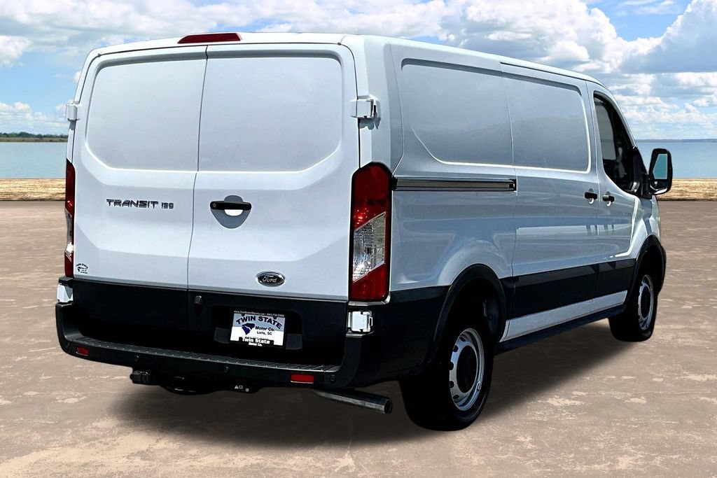Certified 2025 Ford Transit 150 Low Roof RWD image 8