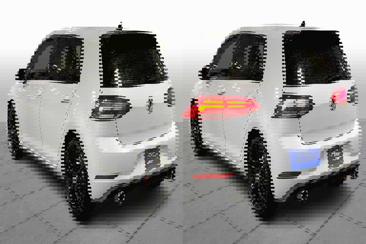 Used 2021 Volkswagen GTI SE image 11