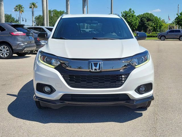 Used 2022 Honda HR-V Sport image 2