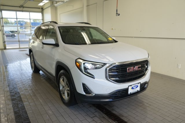 Used 2019 GMC Terrain SLE w/ Driver Convenience Package AWD/4WD image 17