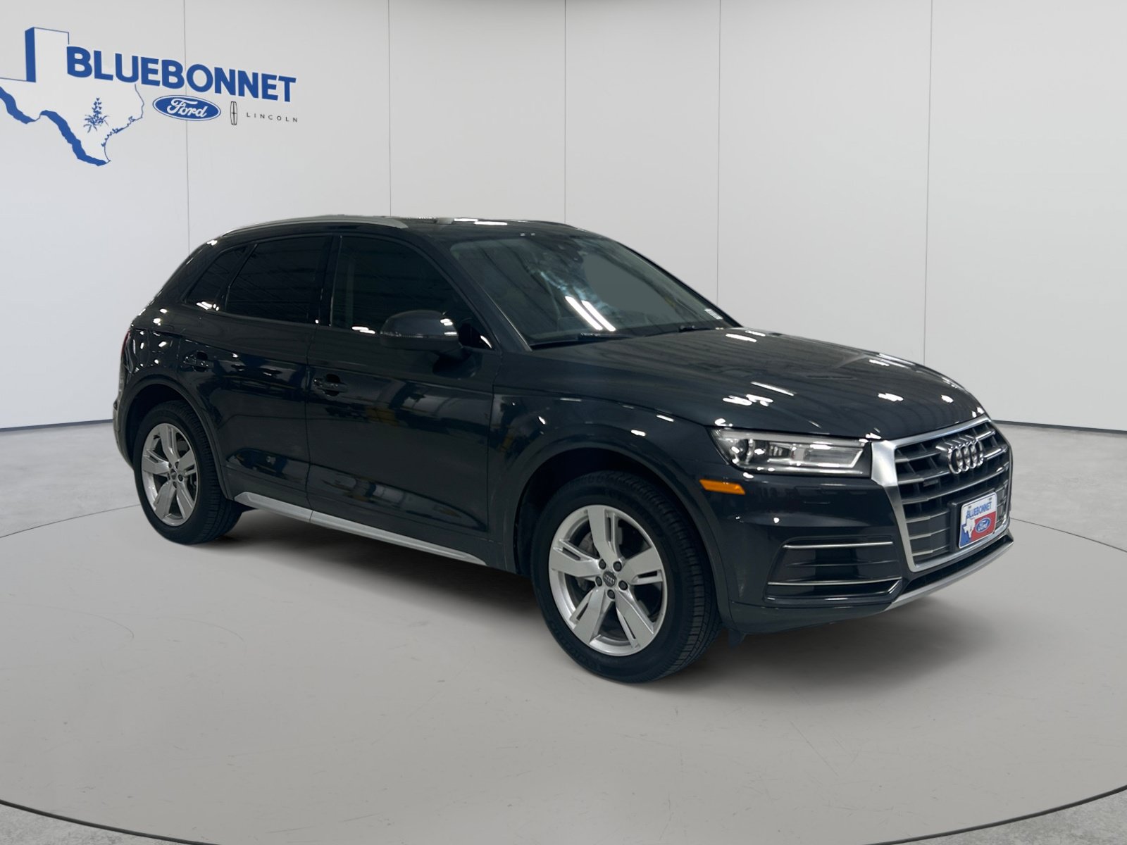 Used 2018 Audi Q5 2.0T Premium AWD/4WD image 3