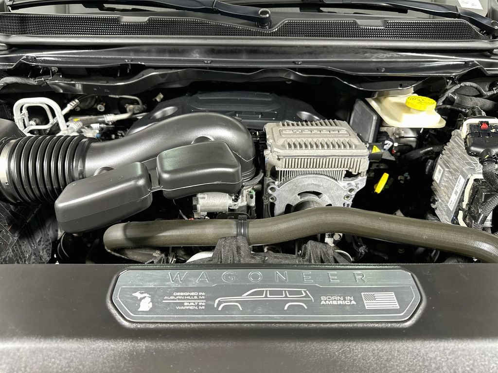Used 2022 Jeep Wagoneer Series III w/ Premium Group I AWD/4WD image 22