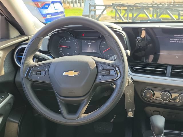Used 2024 Chevrolet Trax LS FWD image 18