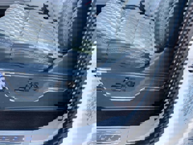 Certified 2024 Ford F350 Limited w/ FX4 Off-Road Package image 9