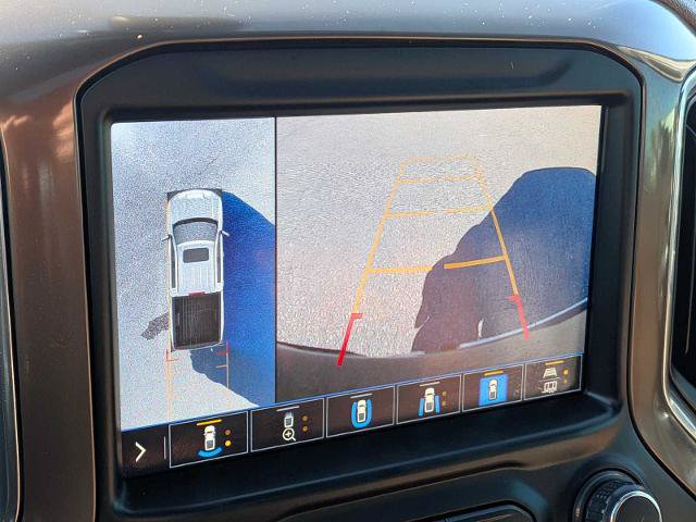 Used 2020 Chevrolet Silverado 1500 High Country w/ Technology Package AWD/4WD image 24