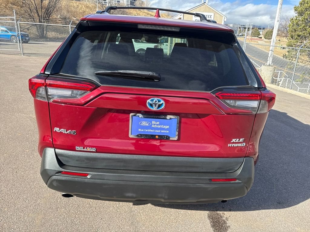 Used 2024 Toyota RAV4 XLE w/ Convenience Package image 5