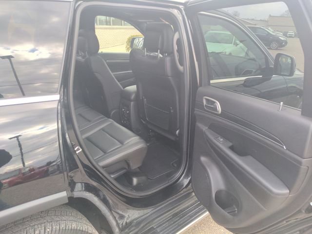 Used 2020 Jeep Grand Cherokee Limited w/ Luxury Group II image 20