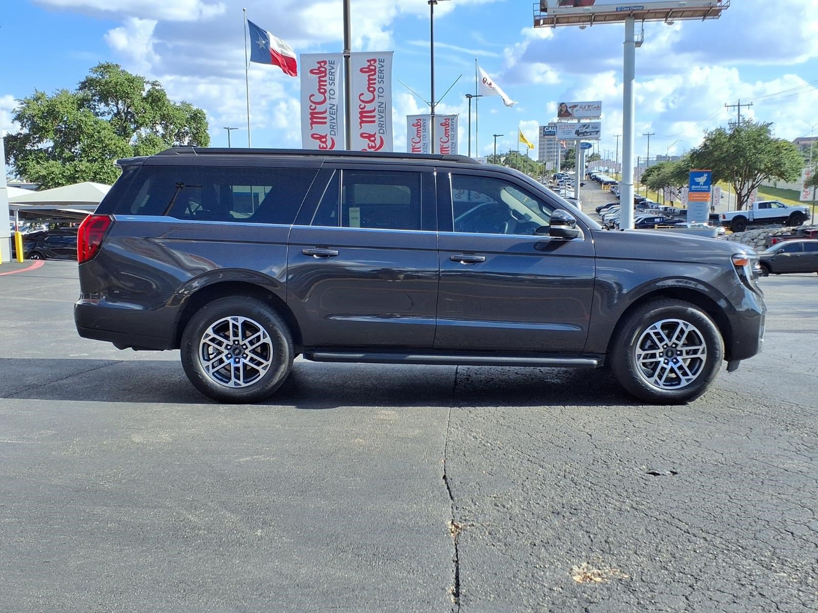 Certified 2025 Ford Expedition Max Active RWD image 5
