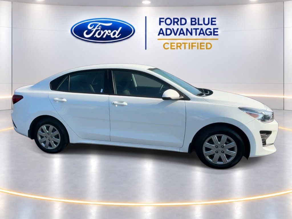 Used 2023 Kia Rio LX FWD image 2