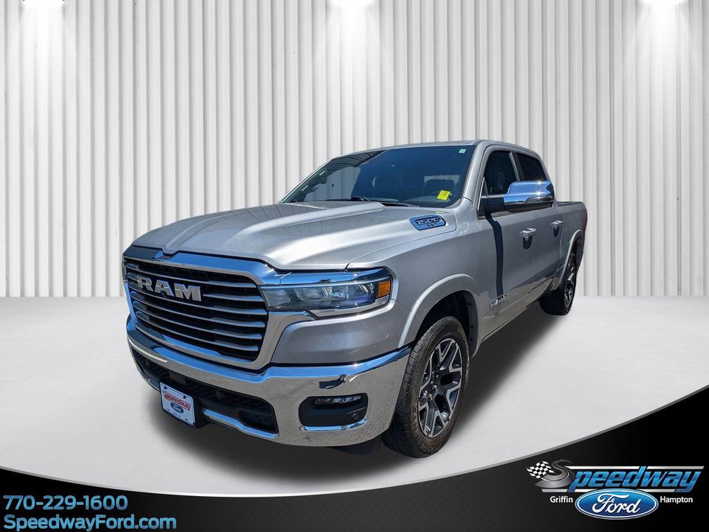 Used 2025 RAM 1500 Laramie AWD/4WD image 1