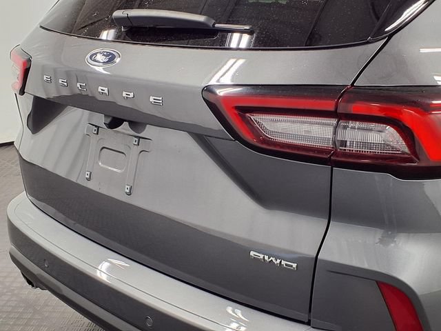 Certified 2024 Ford Escape ST-Line w/ Tech Pack #1 AWD/4WD image 27