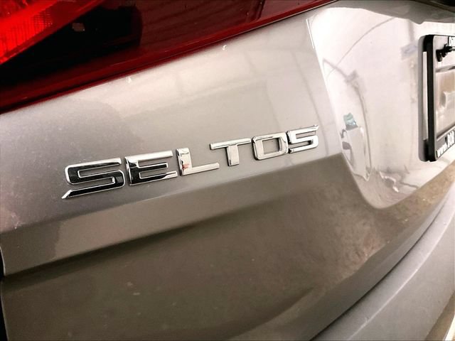 Used 2021 Kia Seltos LX AWD/4WD image 13