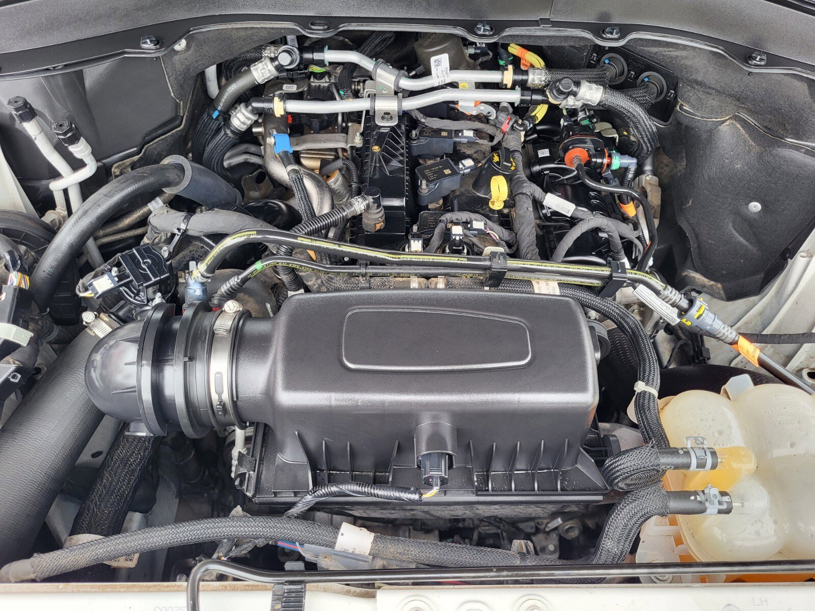 Certified 2023 Ford Explorer XLT RWD image 33
