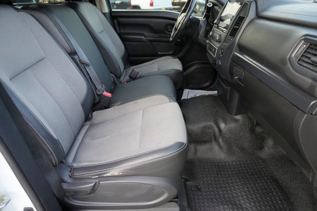 Used 2021 Nissan Titan S w/ S Utility Package image 18
