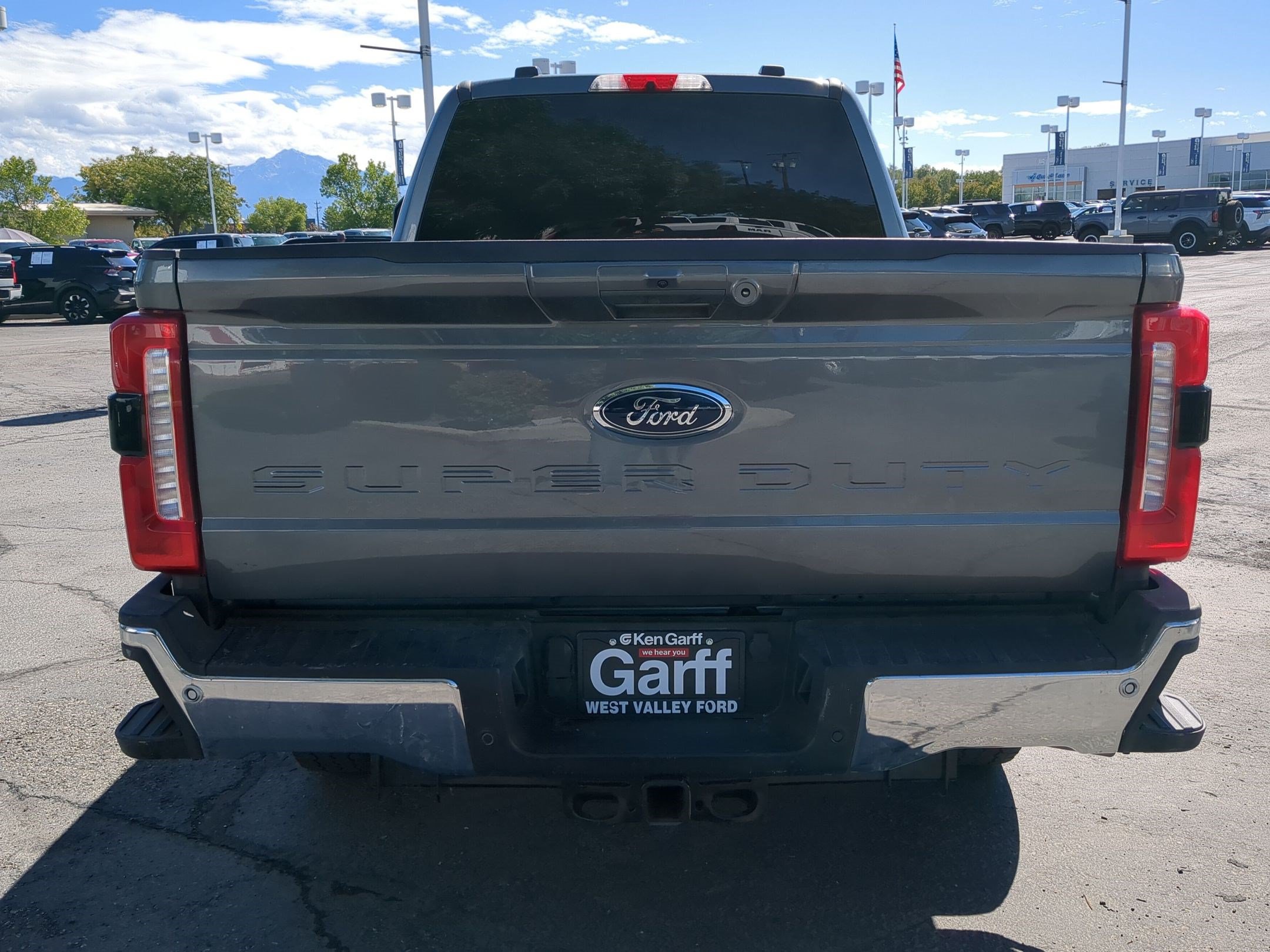 Certified 2026 Ford F250 Lariat w/ FX4 Off-Road Package AWD/4WD image 5