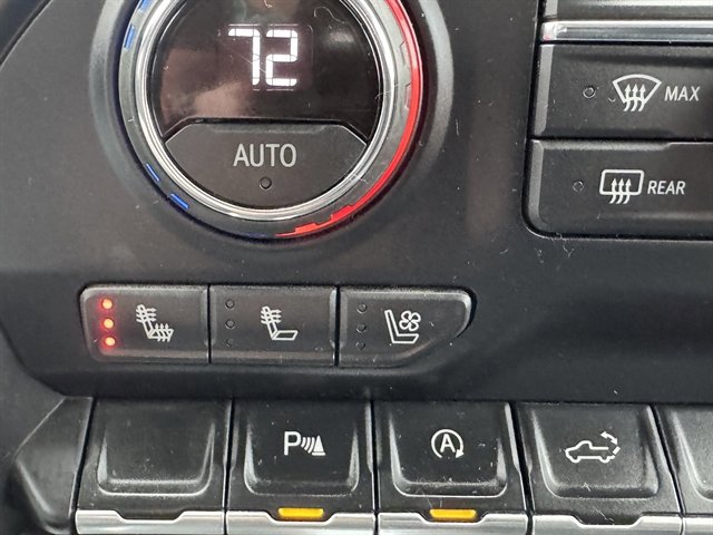 Used 2021 Chevrolet Silverado 1500 LTZ image 19