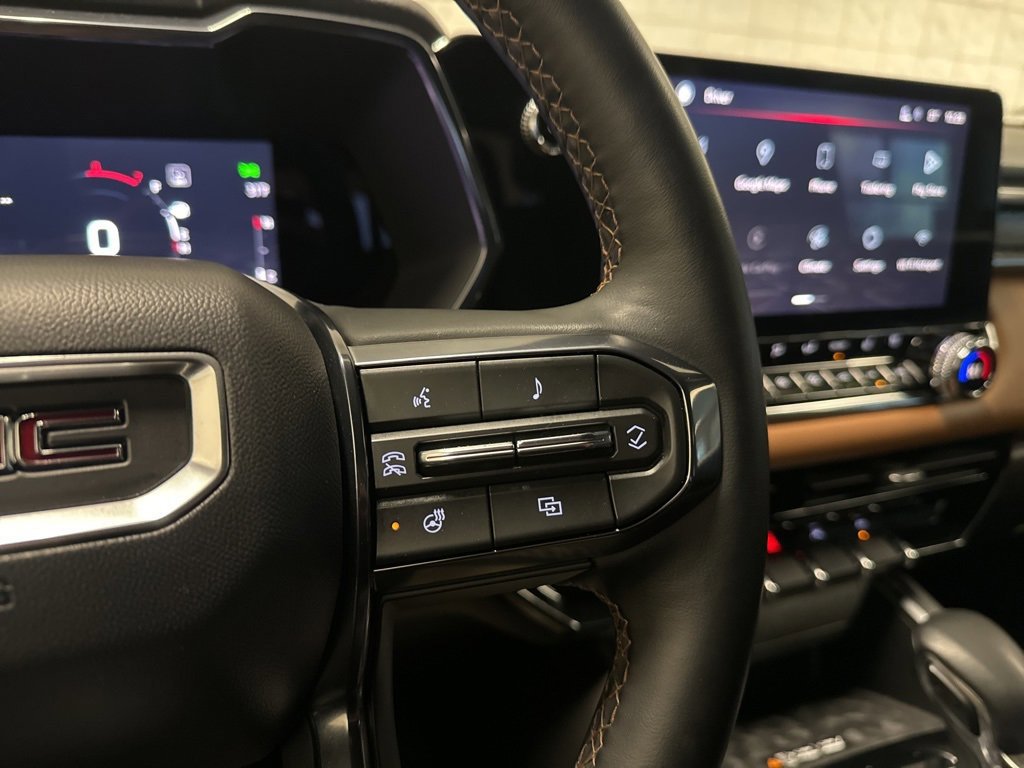 Used 2023 GMC Canyon AT4 w/ AT4 Premium Package image 42