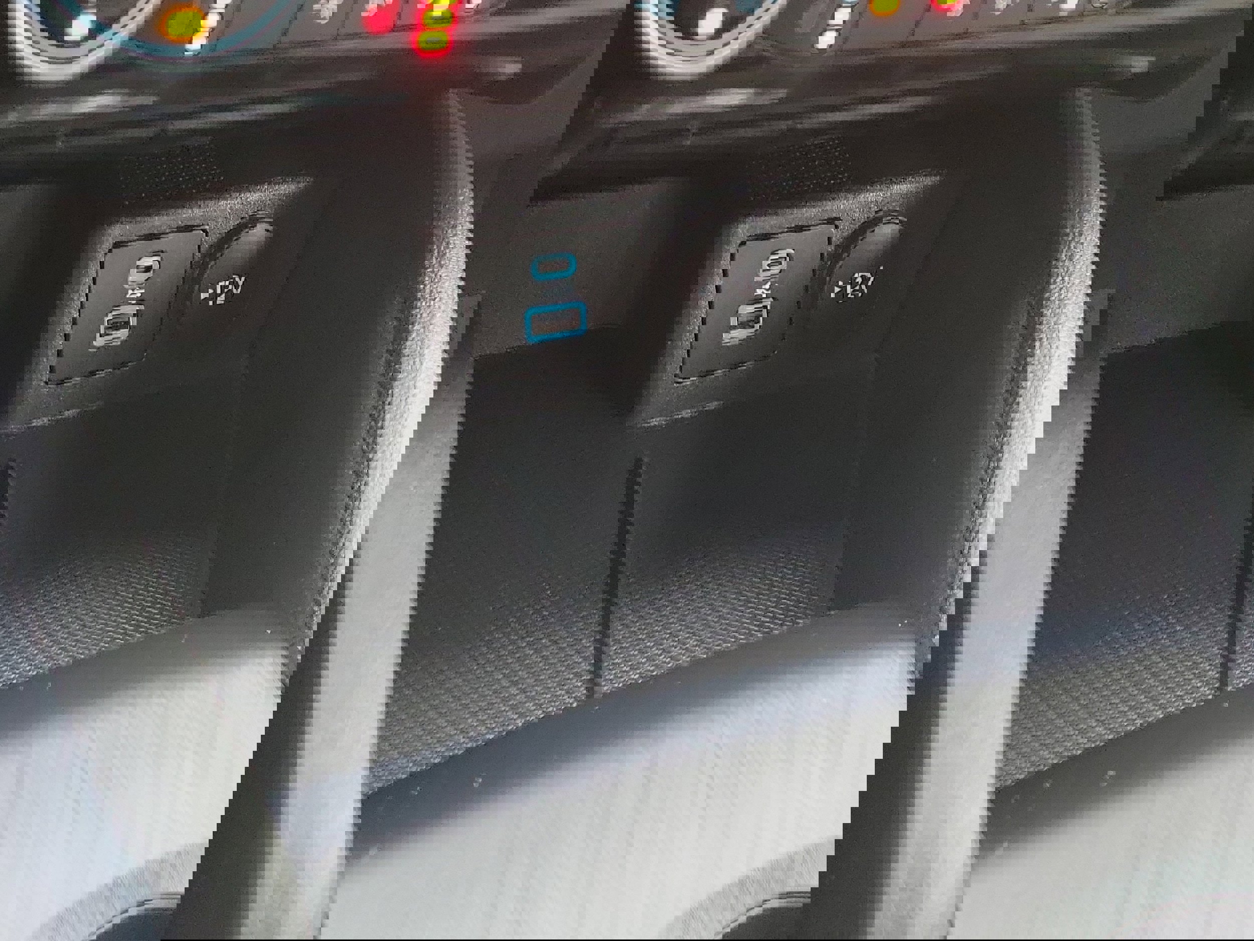 Certified 2022 Ford Escape SE w/ Convenience Package image 31