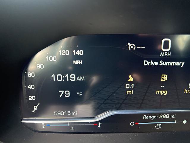 Used 2023 GMC Yukon AT4 AWD/4WD image 10