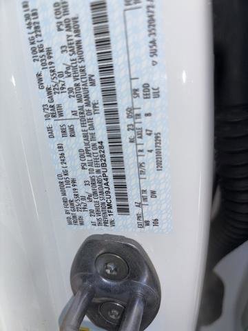 Certified 2023 Ford Escape Platinum w/ Premium Technology Package image 10