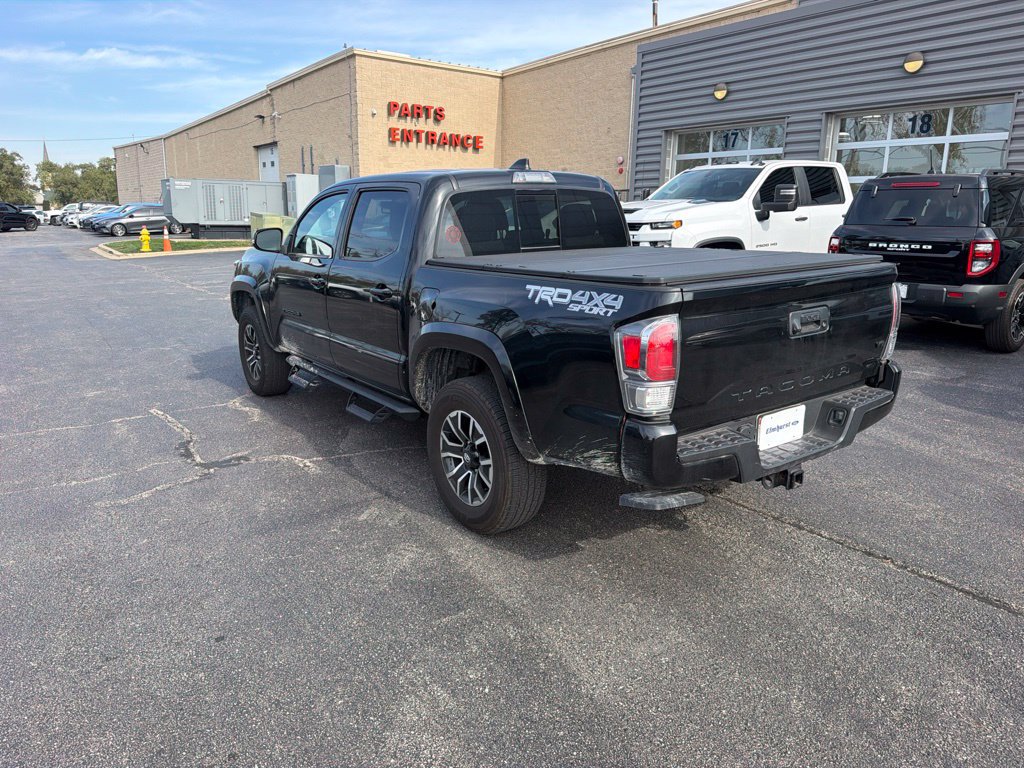 Used 2022 Toyota Tacoma TRD Sport AWD/4WD image 7