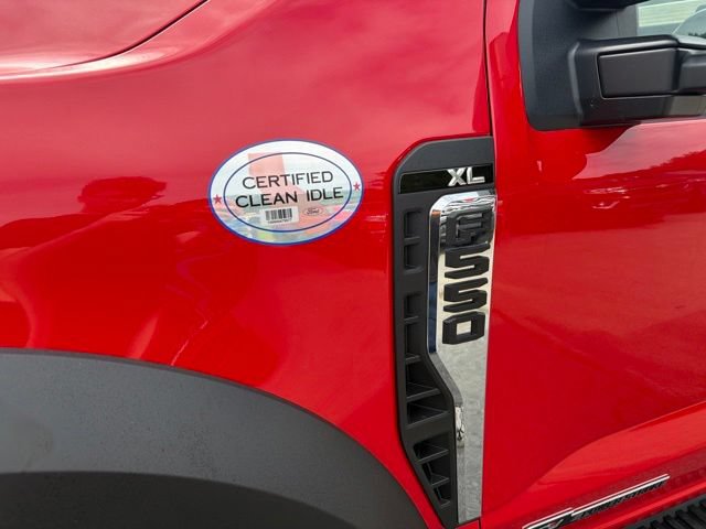 Certified 2024 Ford F550 4x4 Regular Cab Super Duty image 13