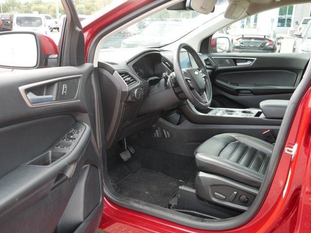Certified 2022 Ford Edge SEL w/ Convenience Package AWD/4WD image 12