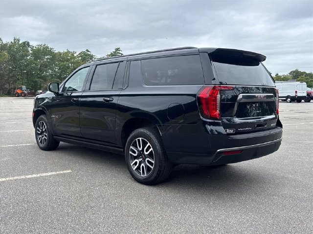 Used 2023 GMC Yukon XL AT4 AWD/4WD image 8
