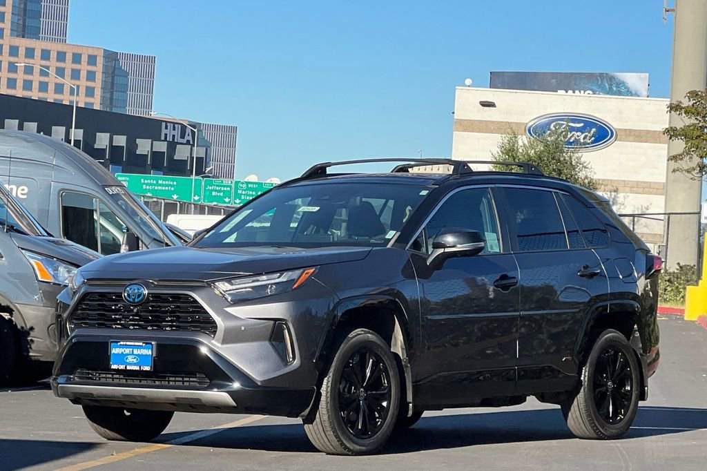 Used 2022 Toyota RAV4 XSE image 10