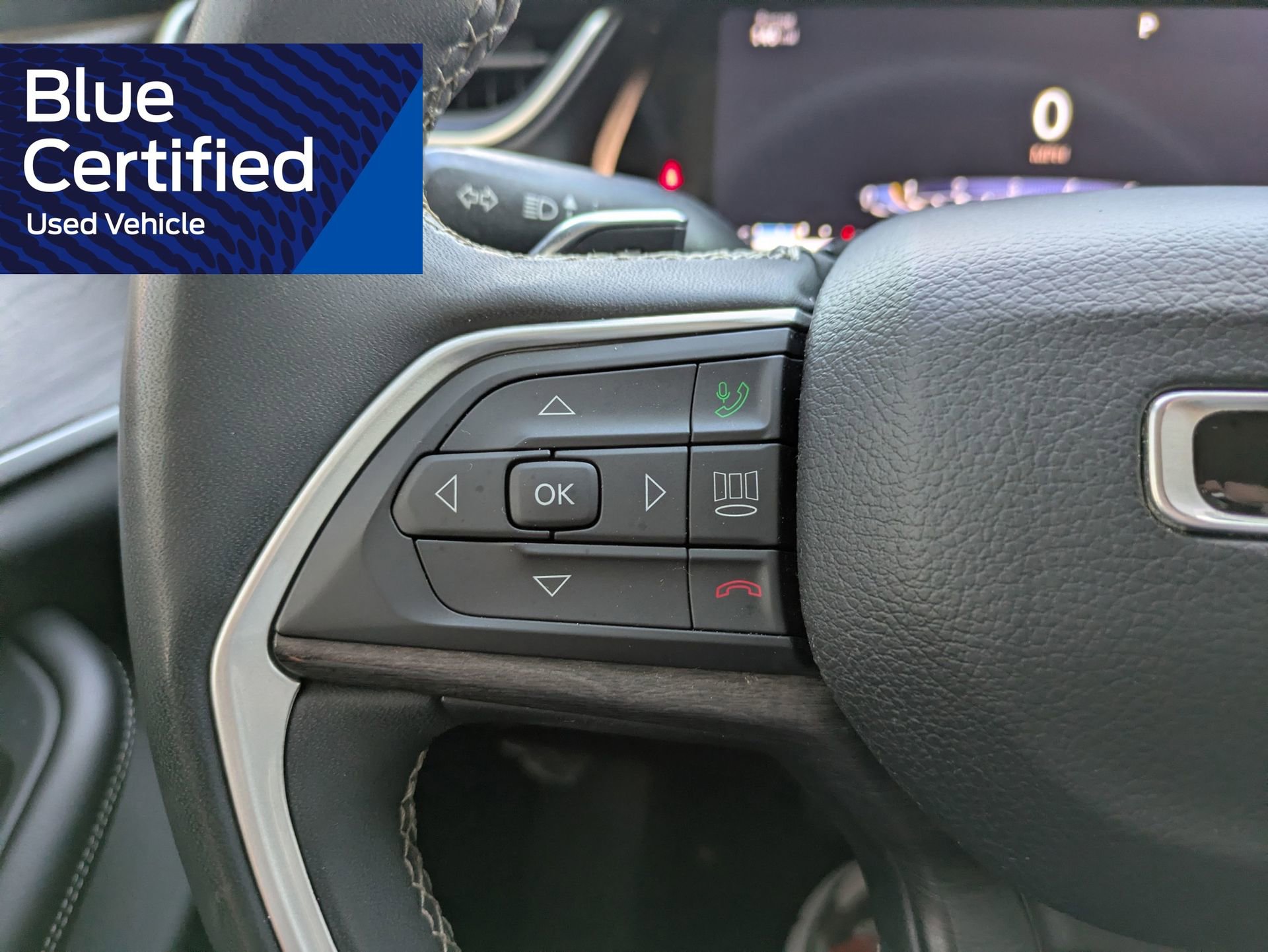 Used 2023 Jeep Grand Cherokee Limited AWD/4WD image 30