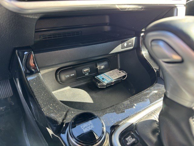 Used 2021 Kia Seltos EX image 22