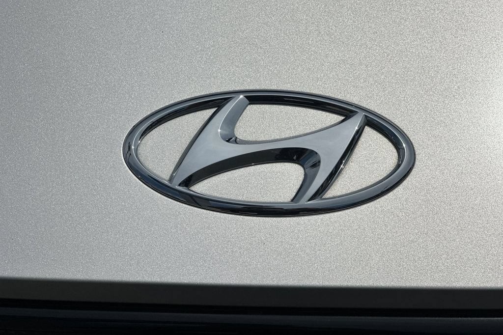 Used 2023 Hyundai Ioniq 5 Limited AWD/4WD image 30