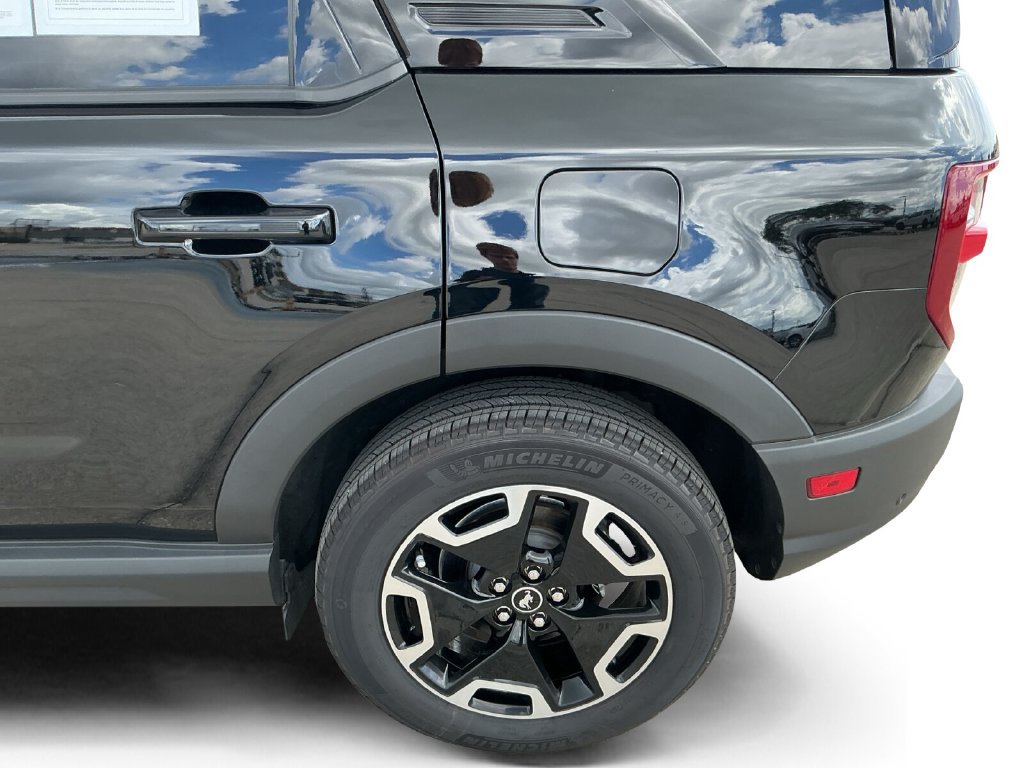 Certified 2023 Ford Bronco Sport Outer Banks w/ Tech Package AWD/4WD image 15