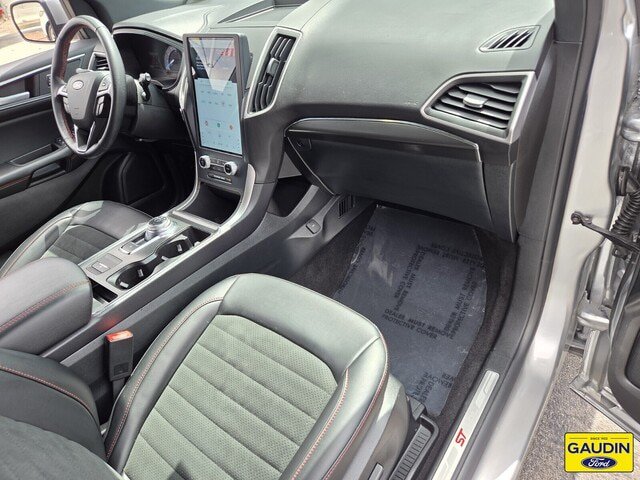 Certified 2023 Ford Edge ST-Line AWD/4WD image 17