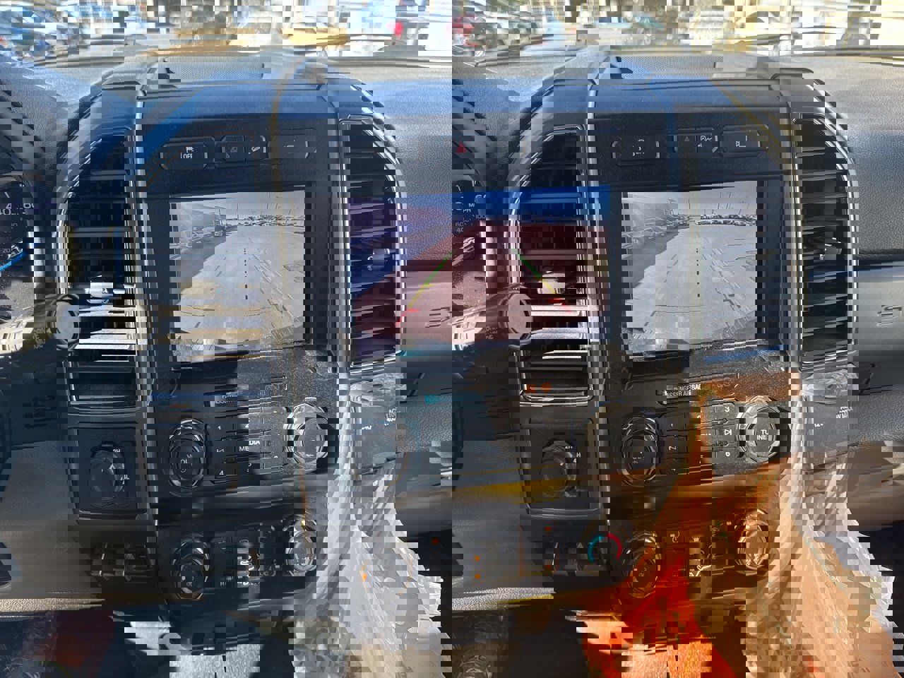 Certified 2022 Ford F350 XLT image 11