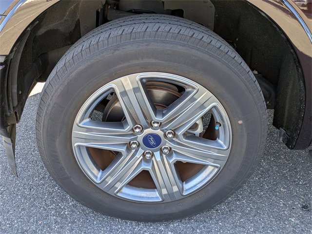 Certified 2018 Ford F150 XLT w/ Equipment Group 302A Luxury image 9