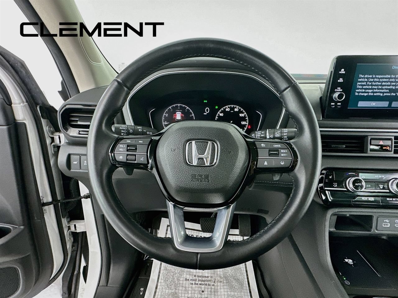 Used 2025 Honda Pilot EX-L image 15