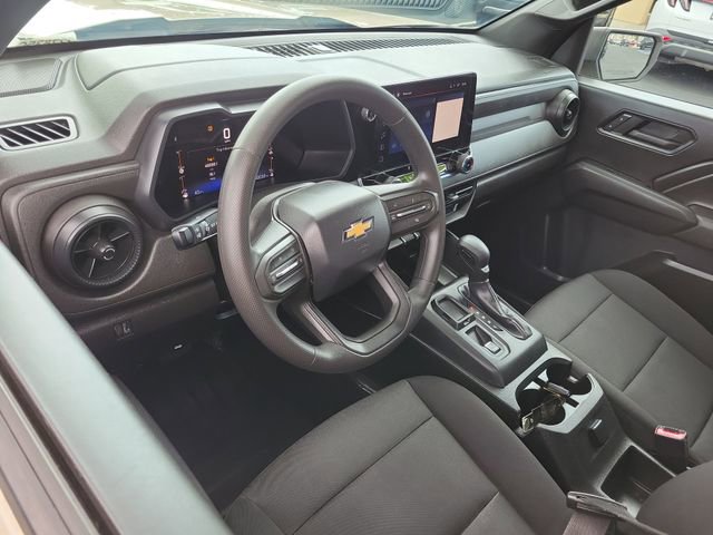 Used 2023 Chevrolet Colorado W/T image 6